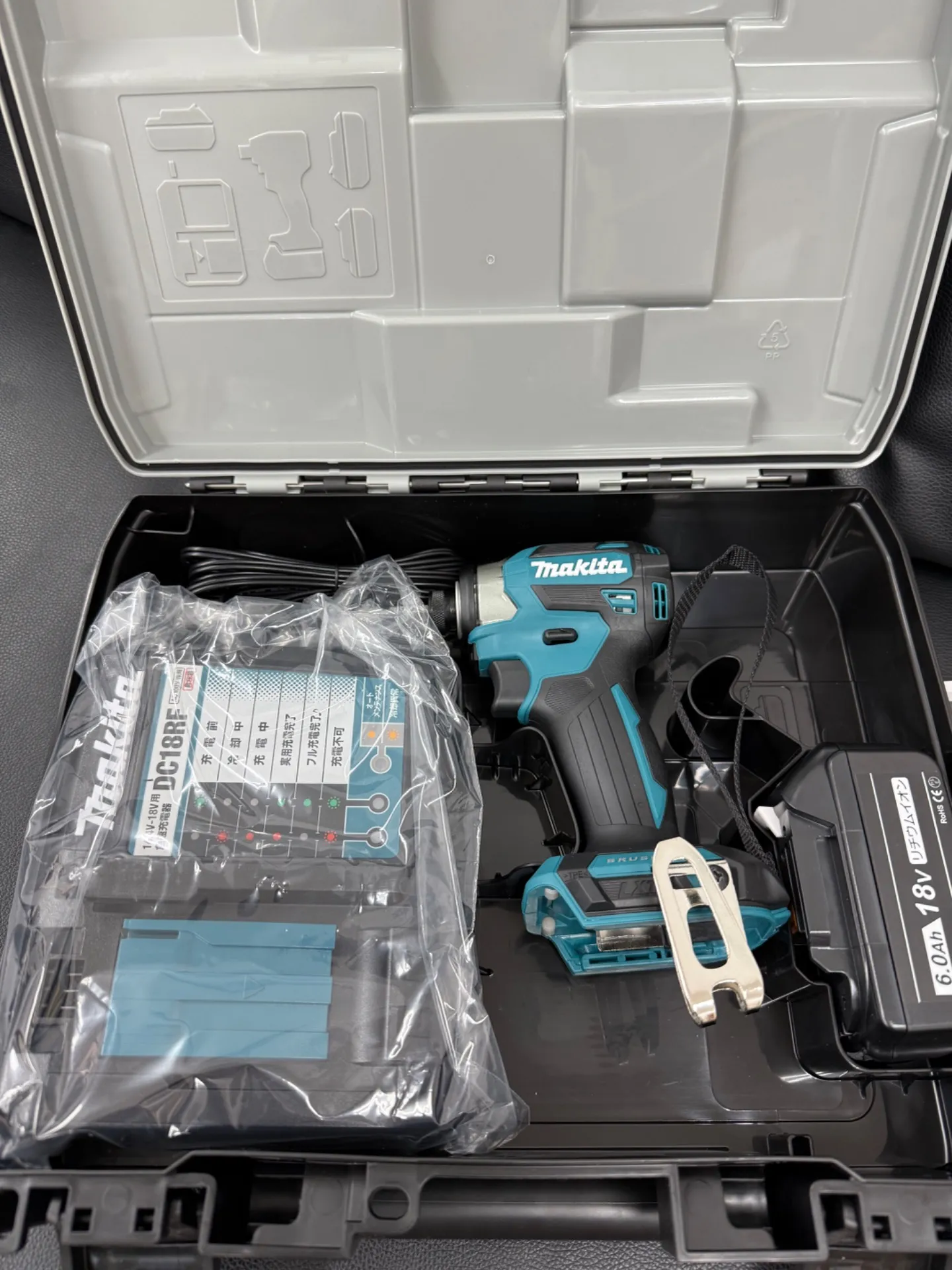 makita 充電式インパクトドライバ